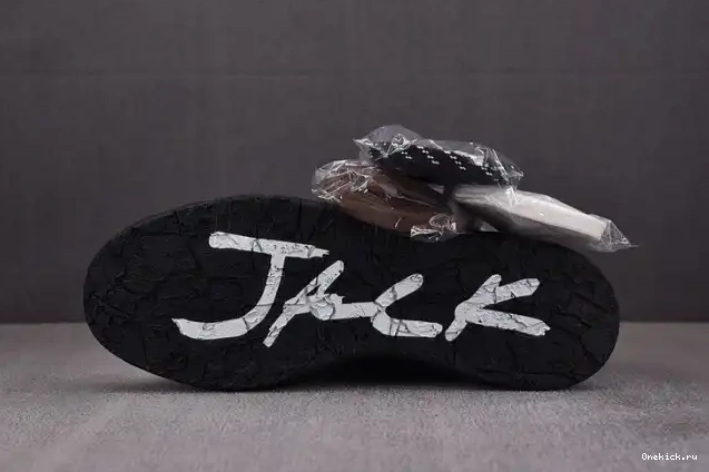 One Kick Scott Jumpman Jack TR x Travis FZ8117-204 Jordan 0526